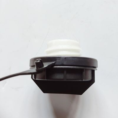 31010-v1390 Пластиковая крышка топливного бака с прочным пластиковым материалом