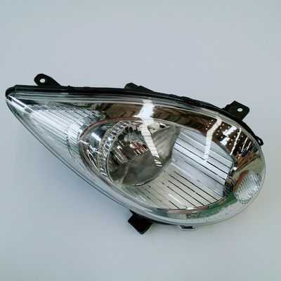 OE No 4121100/200U8010/8050 Теплые белые автозапчасти для JAC J3 фары по доступной цене