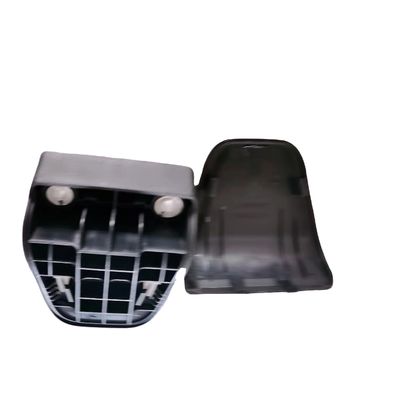 SAIC MAXUS Автозапчасти OEM C00094587 Автоприспособления для V80 Пластиковый наружный канатный крюк T60